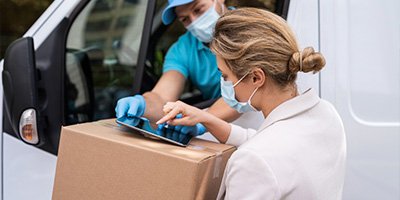 Transporte dedicado para medicamentos e cosméticos